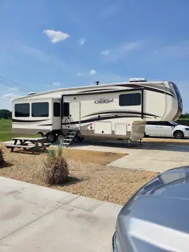 We Get Around RV Repair, LLC photo 2