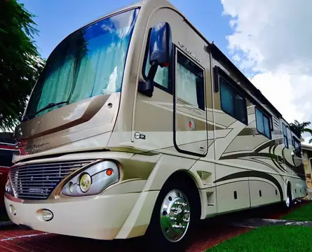 BBMotorhomes LLC photo 2