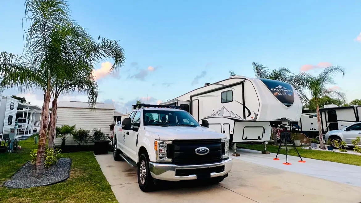 No Problem Mobile RV Services, RV inspection in Bushnell