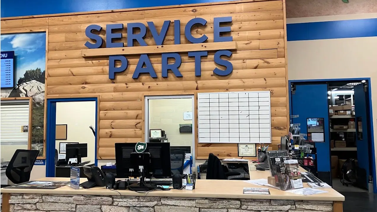 Camping World RV Service - Wentzville, RV inspection in Wentzville