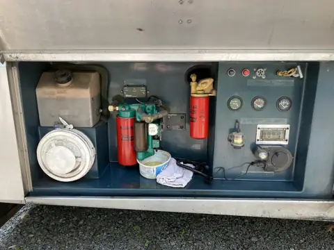B & M Diesel Services, Inc. photo 3