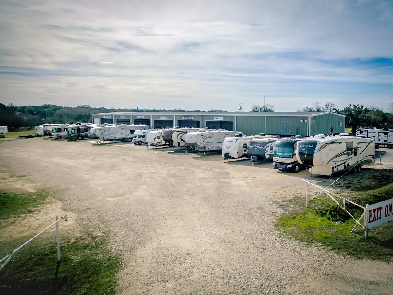 Class A RV Repairs, RV inspection in Pipe Creek