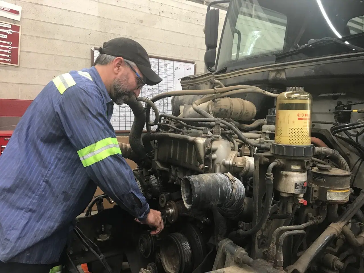 Eyre Heavy Duty - RV, Truck & Bus Repair Services, RV inspection in Glenelg