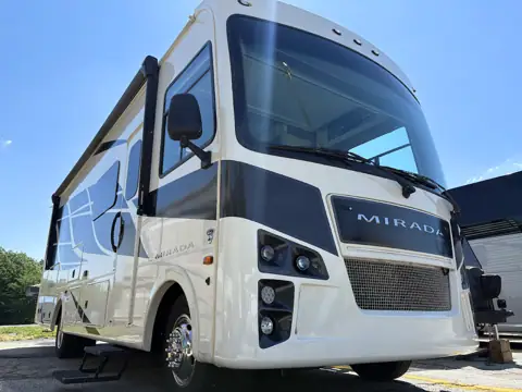 Eyre Heavy Duty - RV, Truck & Bus Repair Services photo 2