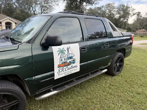 SR Customs Mobile in Orange City, FL