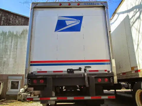 J&R Auto and Truck Inc. in Amityville, NY