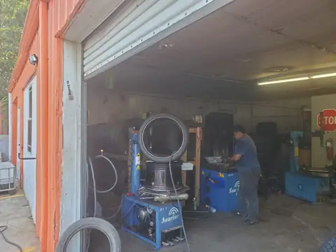 Ruiz Tires & Auto Services photo 3